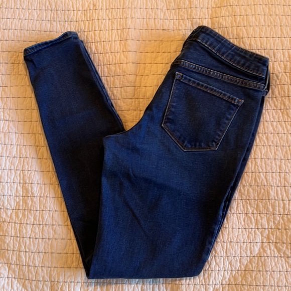 Women’s skinny jean - Picture 2 of 3